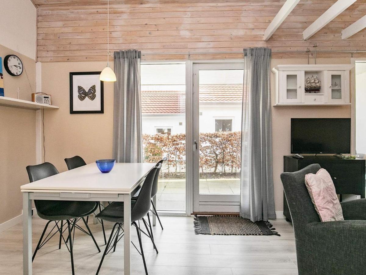4 Person Holiday Home In R Sk Bing Aeroskobing Exterior photo